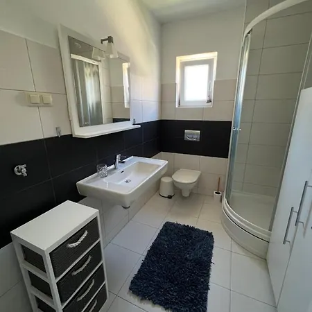 Doron Biograd * Биоград-на-Мору